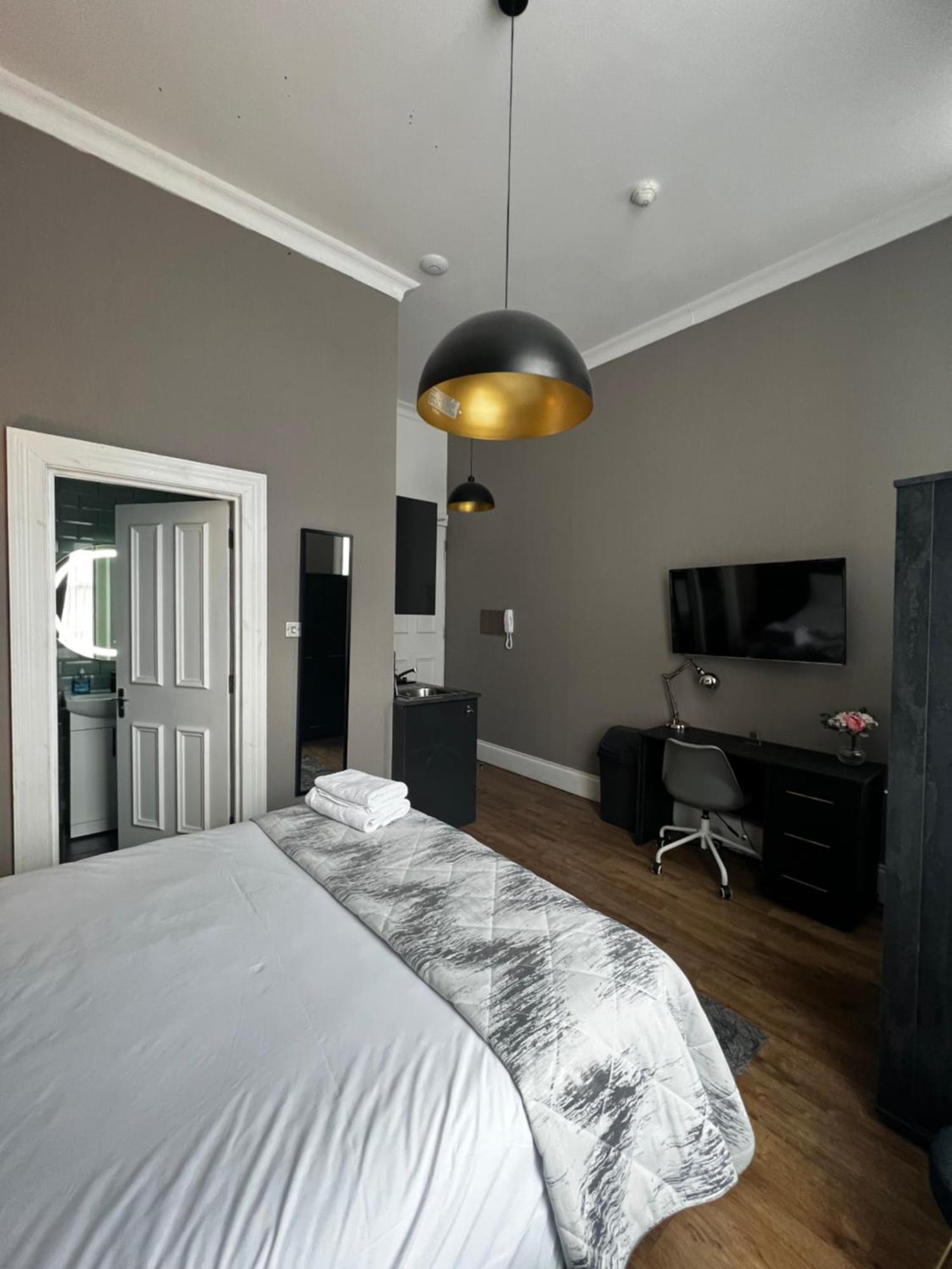 Amani Apartments - Glasgow City Centre Екстер'єр фото